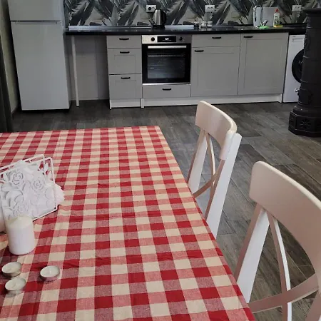 Kedar Sa Grejanjem 3* Kragujevac